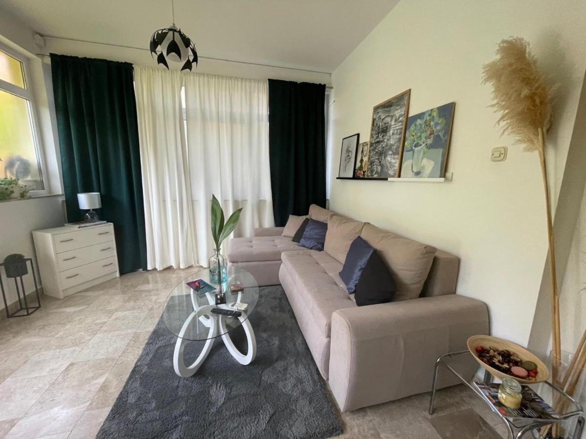 Villa Tamara With Garden And River View - Free Private Parking - Garage Mostar Eksteriør bilde