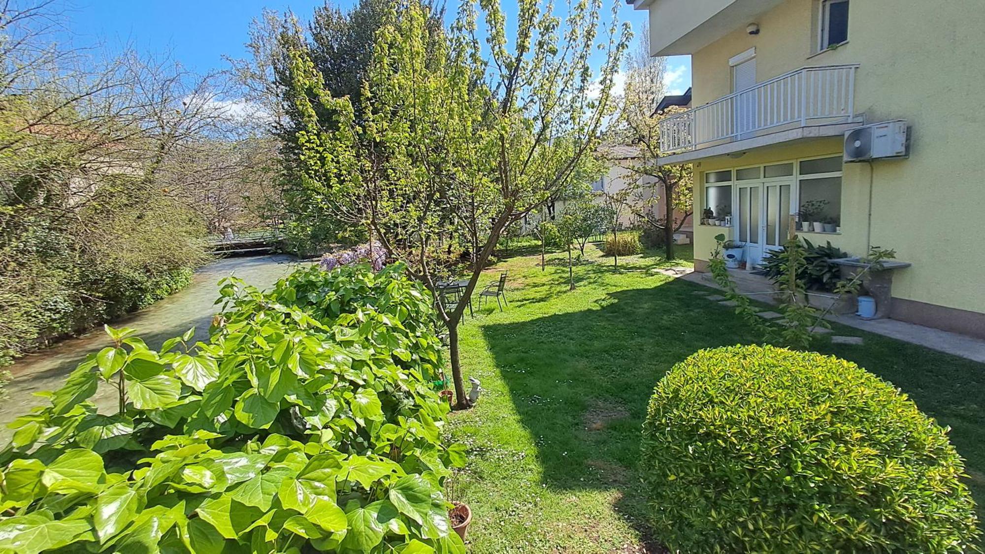 Villa Tamara With Garden And River View - Free Private Parking - Garage Mostar Eksteriør bilde